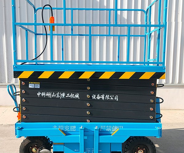 瓜州自行走升降机